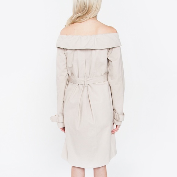 🆕Sugarlips Off the Shoulder Trench Coat - Picture 4 of 8