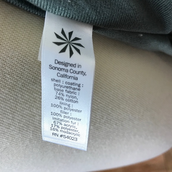 Althea Alpine Women's Green Hooded Zip Vest - Picture 6 of 7