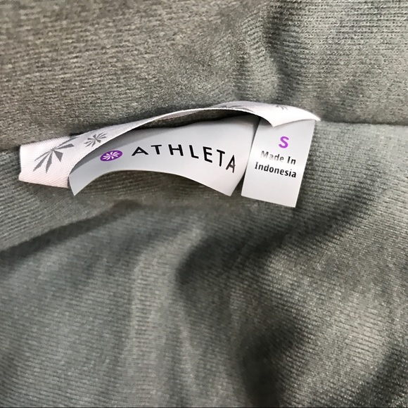 Althea Alpine Women's Green Hooded Zip Vest - Picture 7 of 7