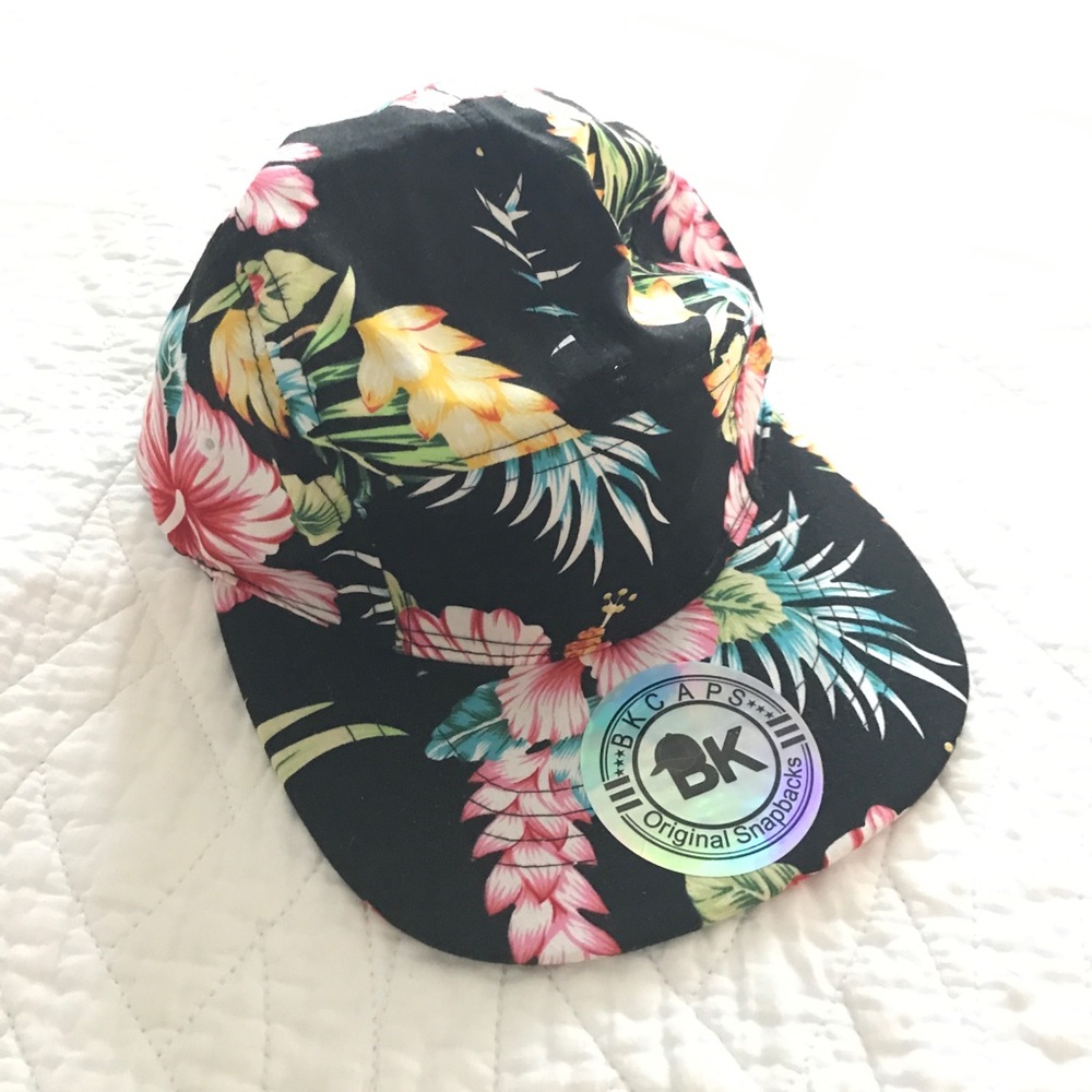 BK Caps Hawaiian print