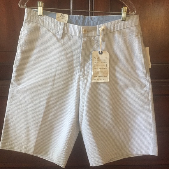 Men's seersucker shorts - Picture 1 of 2