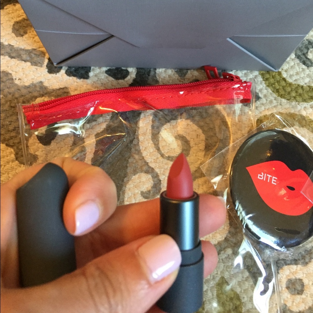 BITE mini bundle of lipstick, travel bag & mirror