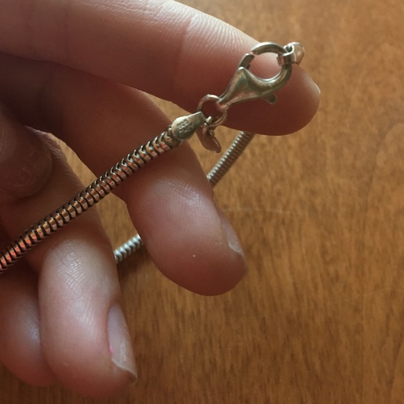 Beautiful charm bracelet!❤️ *SOLD* - Picture 2 of 4