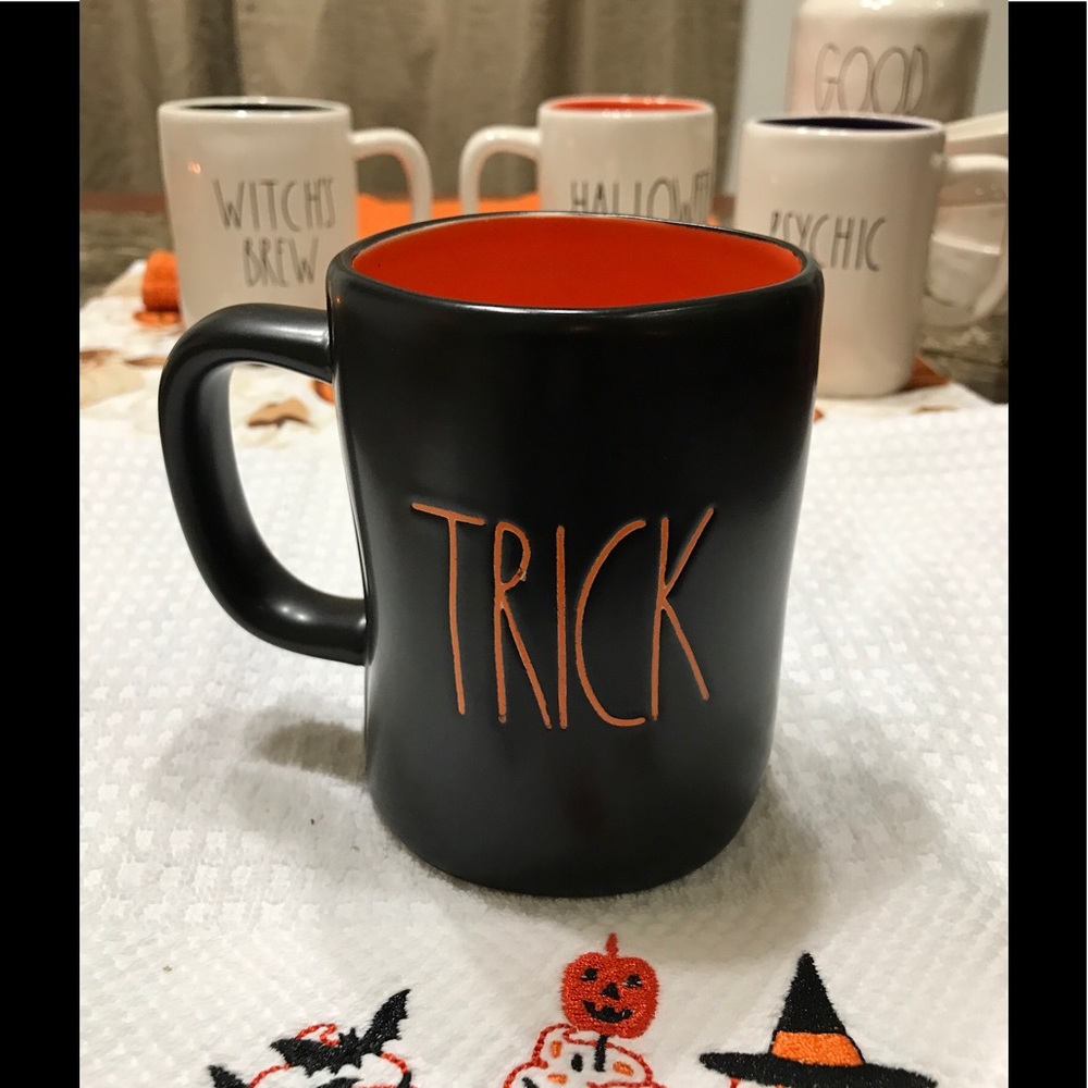Make offer!:) Ray Dunn Trick/Treat Halloween Mug👻