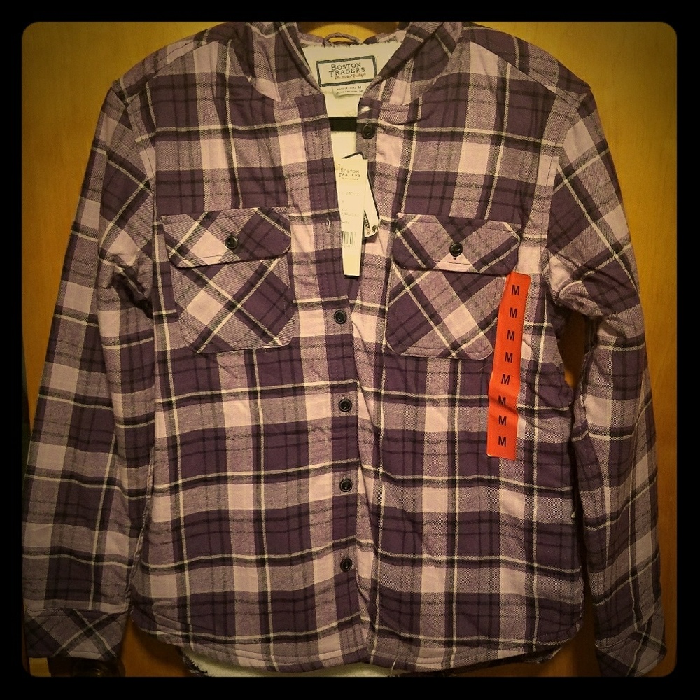 Warm fleece lined button up! NWT! Size Medium