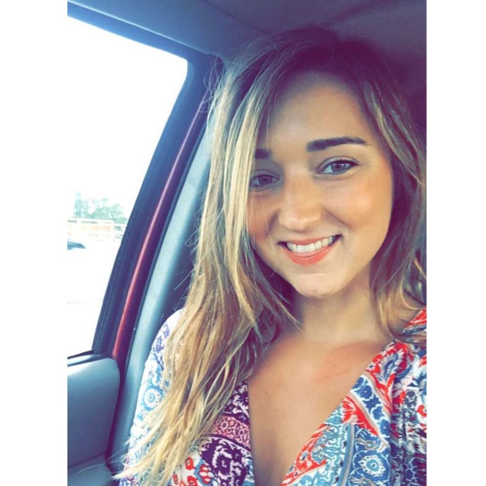 Meet your Posher, Jillian