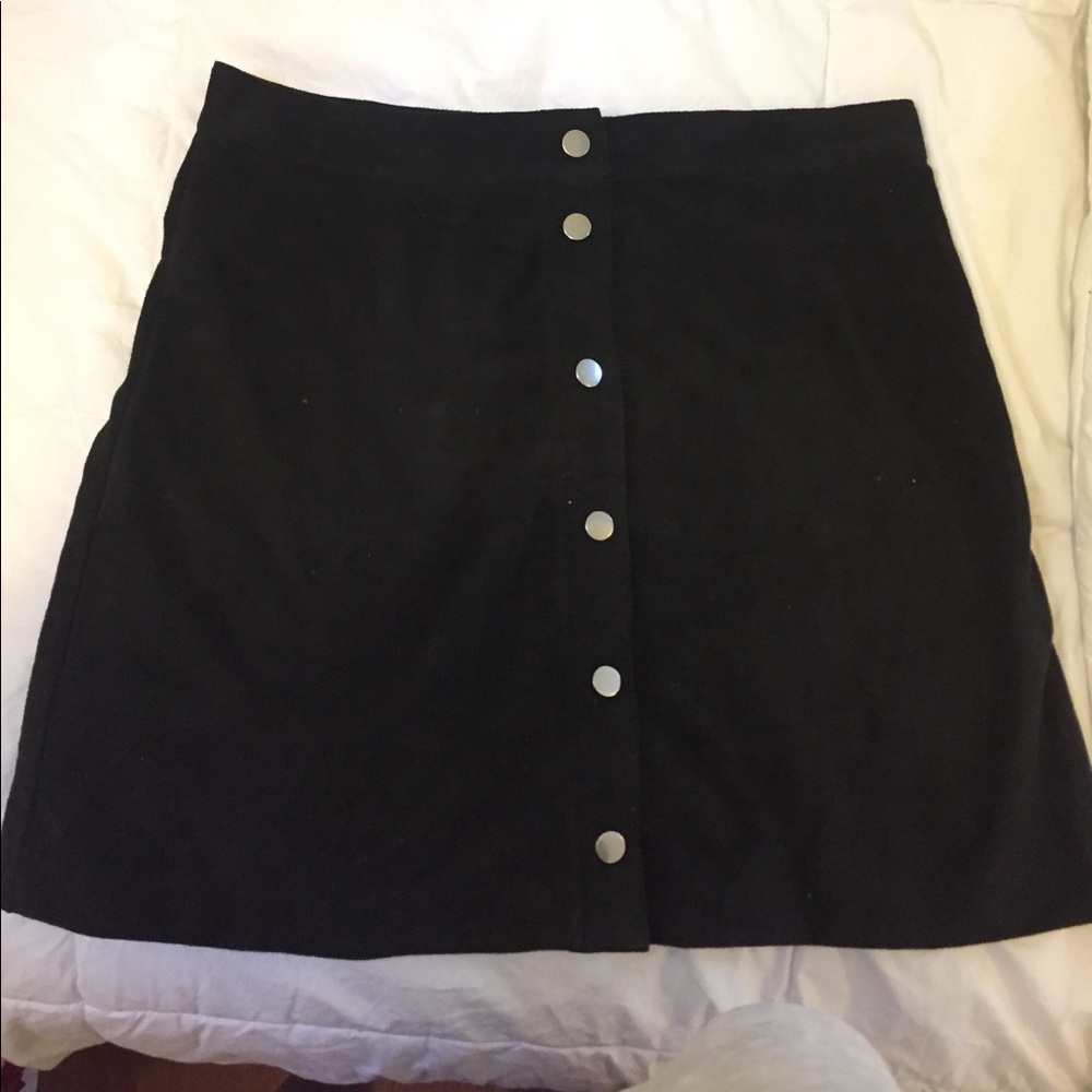 H&M black skirt