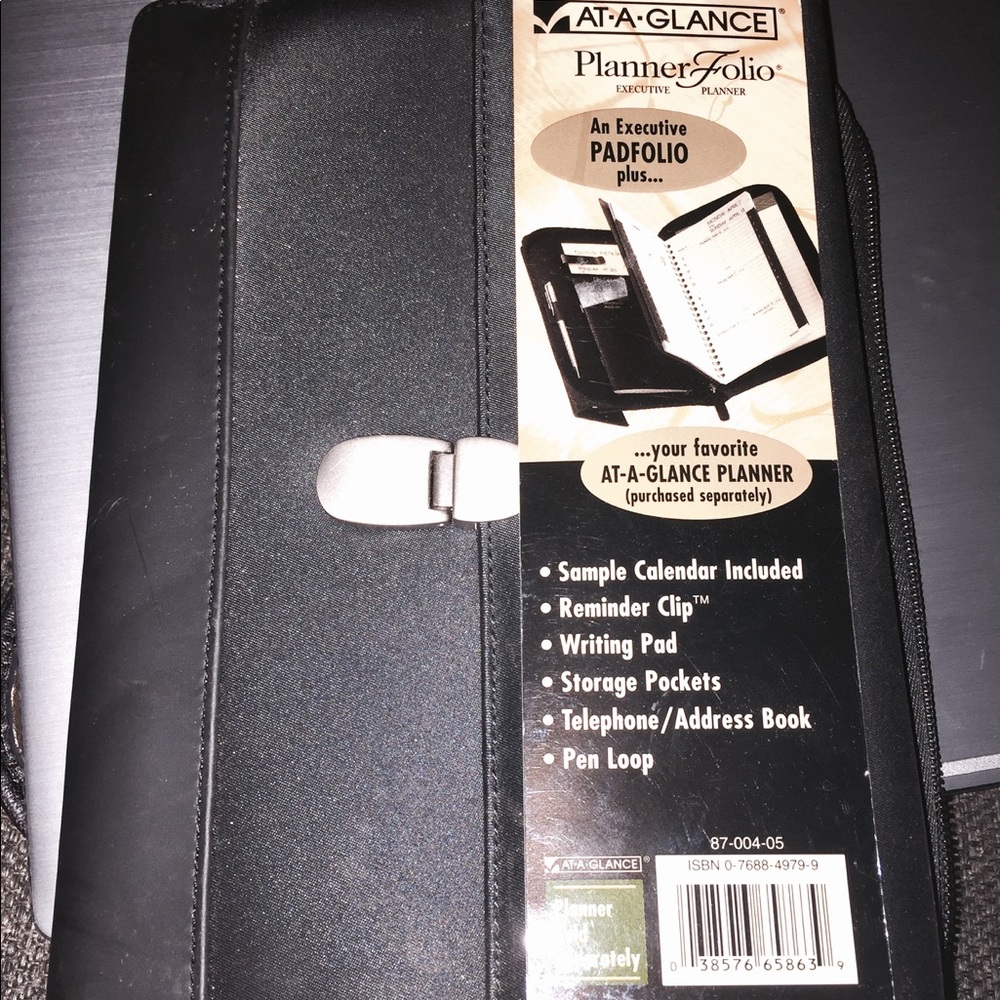 Planner with notebook and zipper