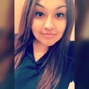 Meet your Posher, Deonna