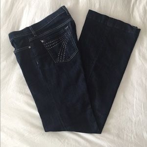 Seven For All Mankind Flair Jesns