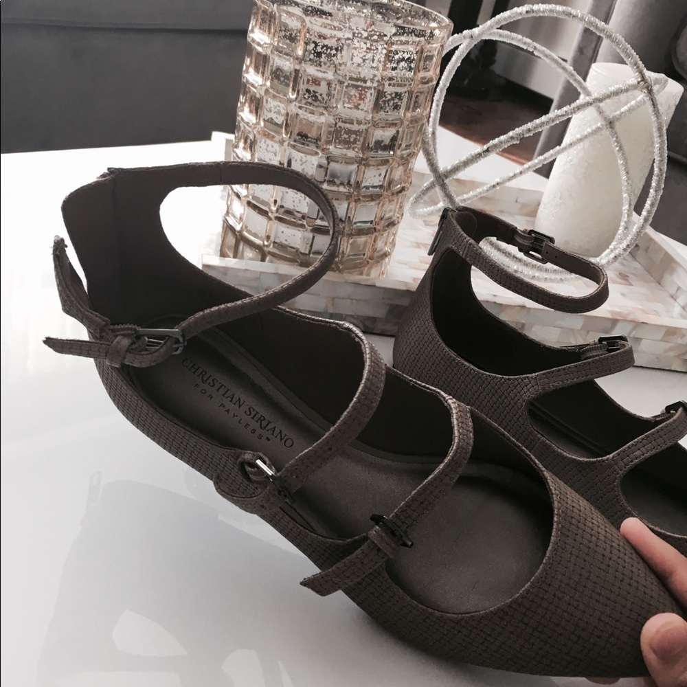 Christian Siriano Flats
