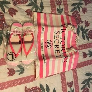 Victoria's Secret beach tote and flip flops- large