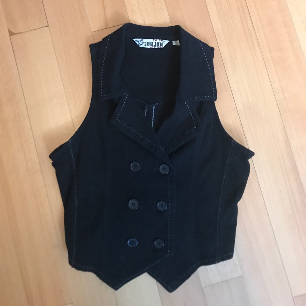 Black vest