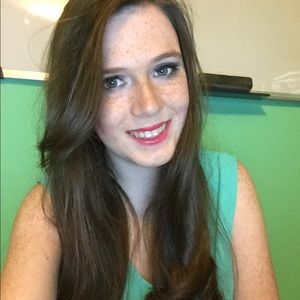 Meet your Posher, Natalie