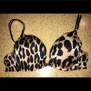 Victoria's Secret Very Sexy 36B Push-Up Bra
