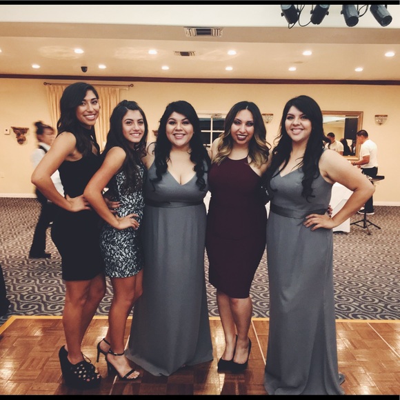 Beautiful Vera Wang bridesmaids dress 🖤 - Picture 3 of 6