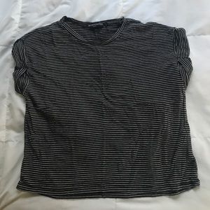 Brandy Melville T-shirt Crop Top