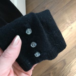 Black turtleneck. Worn once. Very soft.