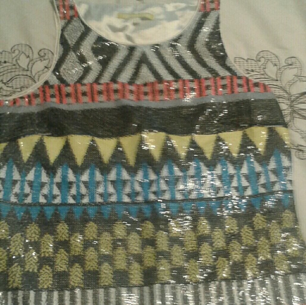 Sequin tank