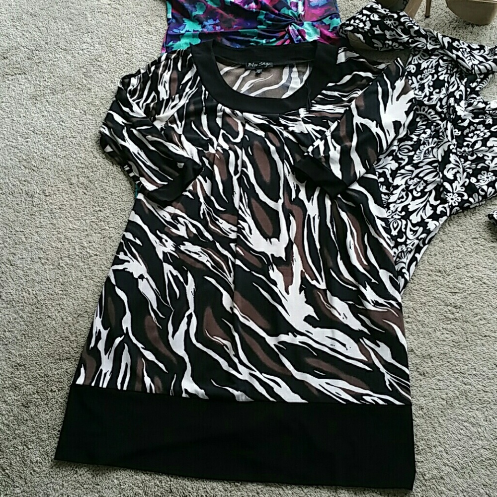 very flattering mini dress