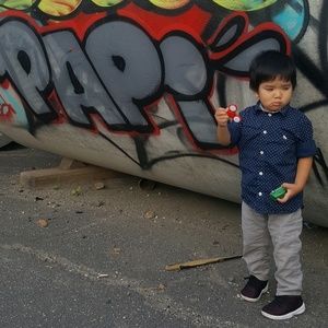 Meet your Posher, Ethan