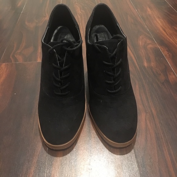 black booties - Picture 2 of 4