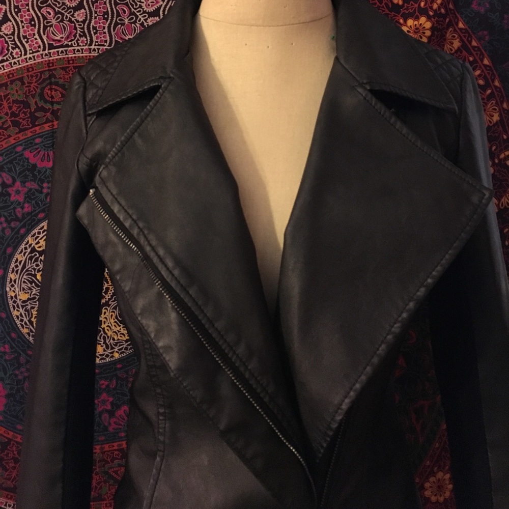 multi style black leather jacket
