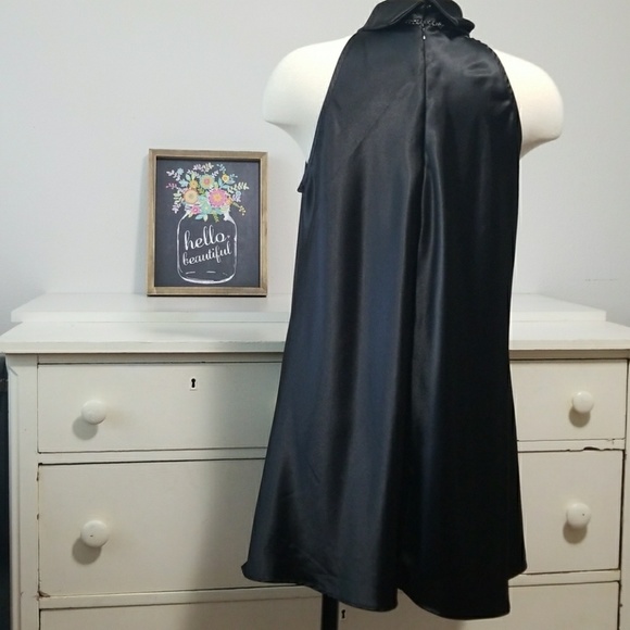 Silky Sexy and Simple! - Picture 3 of 7