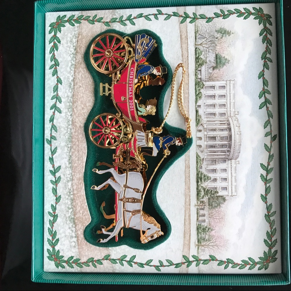 White House  Christmas Ornament 2001