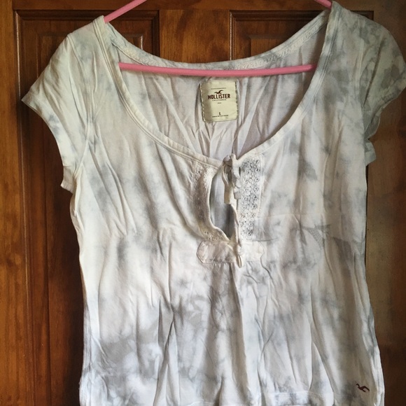 Hollister Cropped Tee - Picture 1 of 4