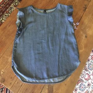 Super cute Gap chambray top