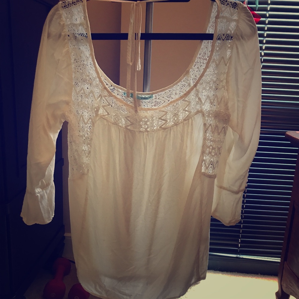 Lace Bell Sleeve Top
