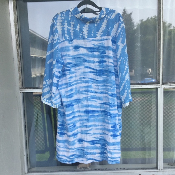 Chico's Beautiful Flowing Tunic w/ Long Back Sz. 3 - Picture 2 of 6