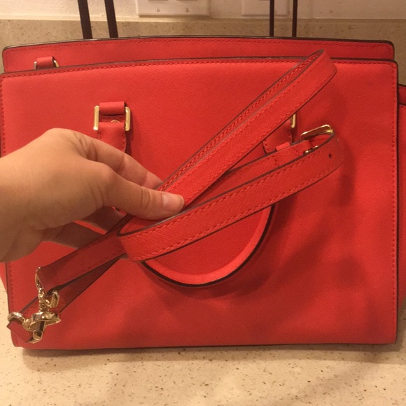 Michael Kors Purse - Picture 5 of 5