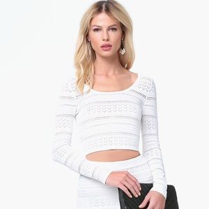 Long sleeve crop top