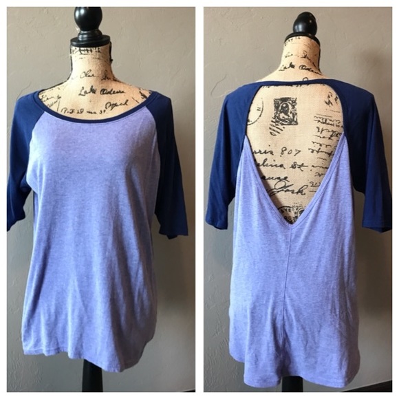Victoria's Secret Tops - ❗️SALE❗️Victoria's Secret VSX SPORT Tee