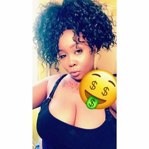 Meet your Posher, Marquesa