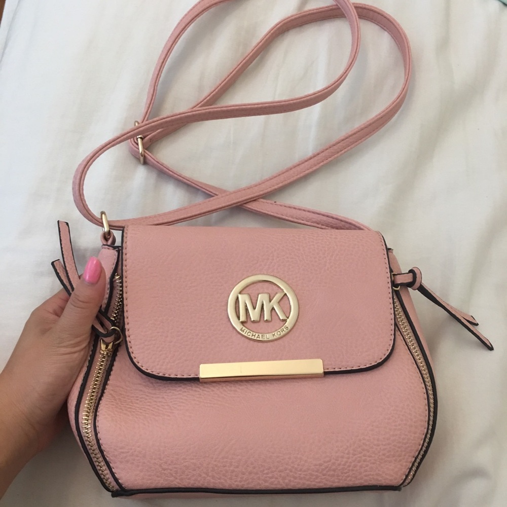 Michael kors purse
