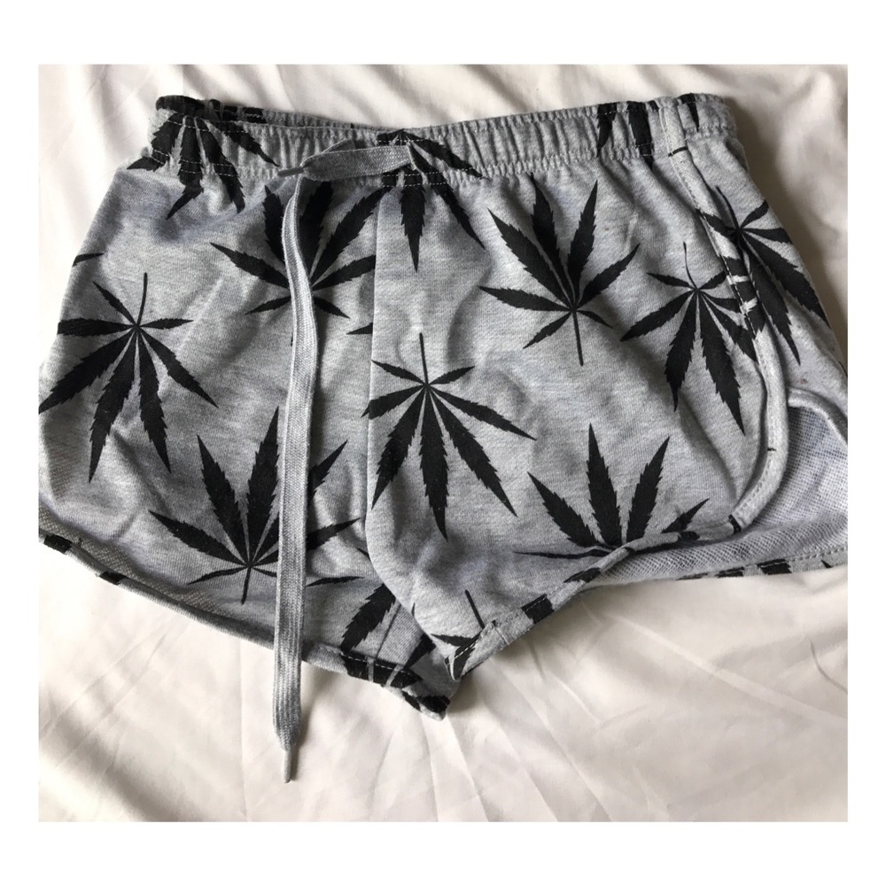 Grey shorts