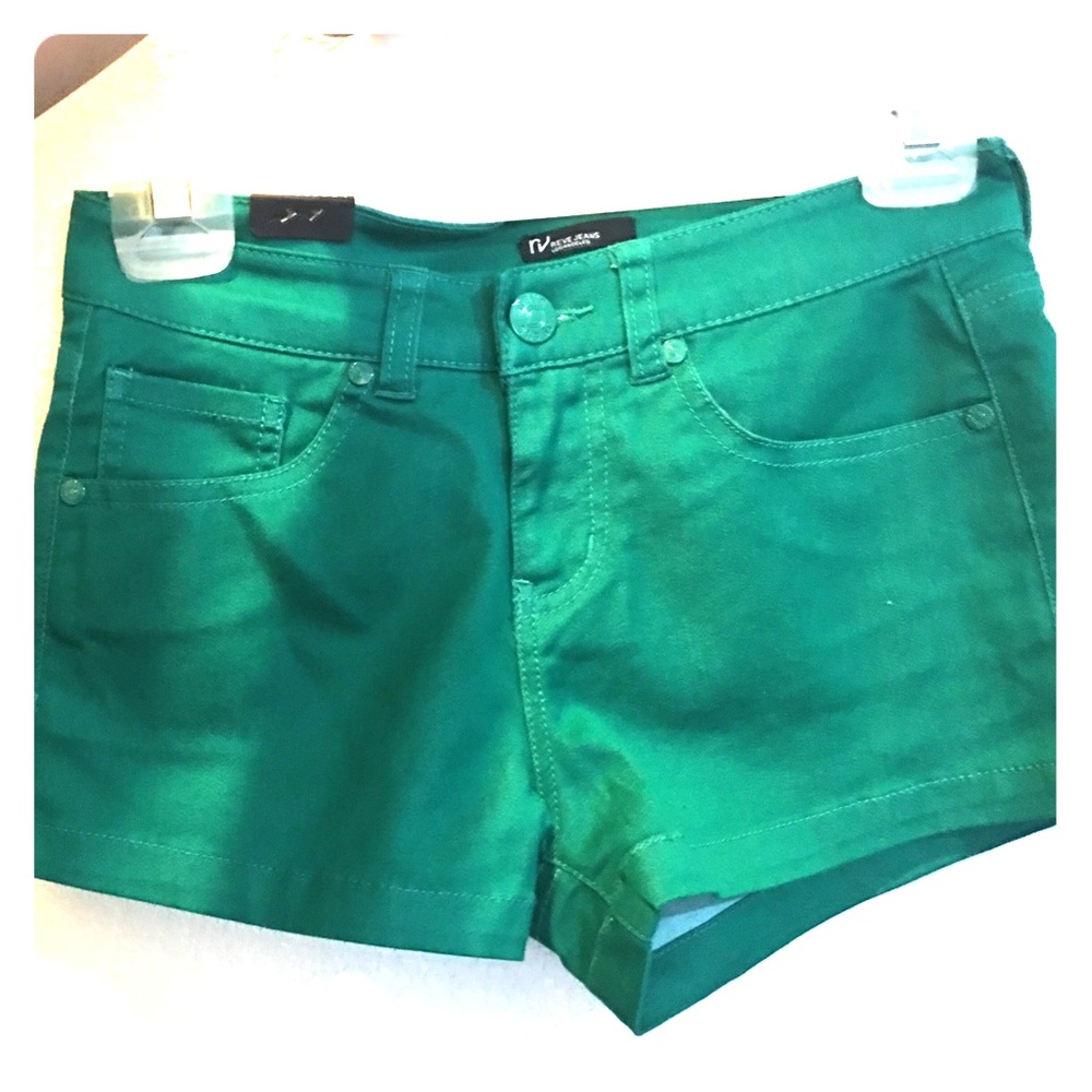 Green booty short.