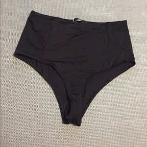 Cheeky High-waisted Bottoms