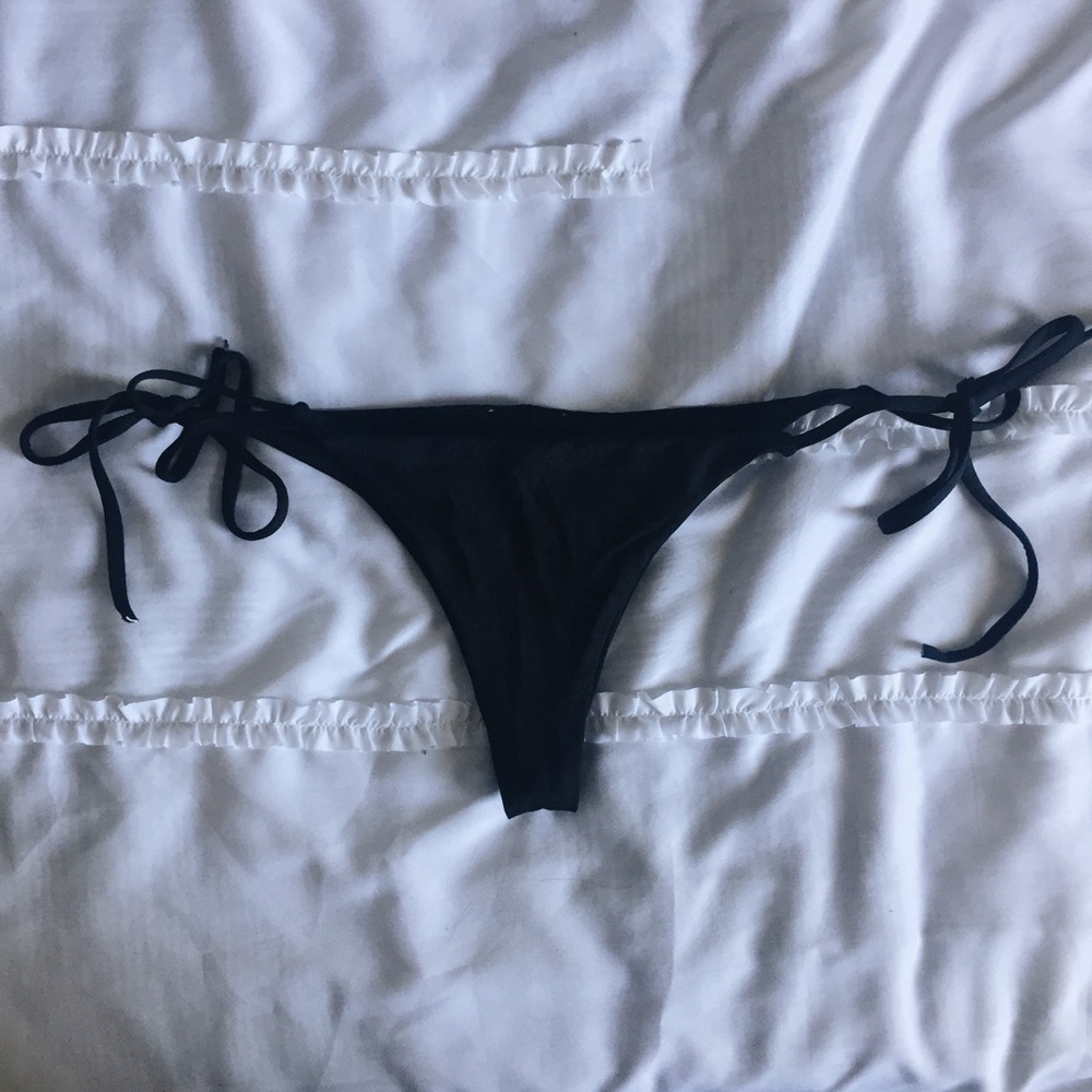 Roxy black bikini bottoms