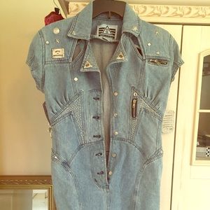 Vintage jean dress trendy style!