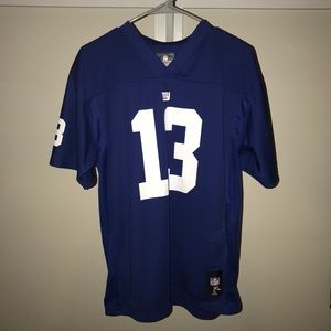 New York Giants jersey.