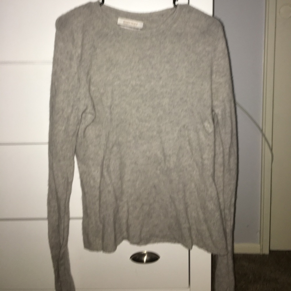 Ellen Tracy cashmere sweater