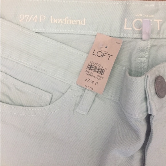 NWT LOFT boyfriend jean - size 4P - Picture 2 of 4