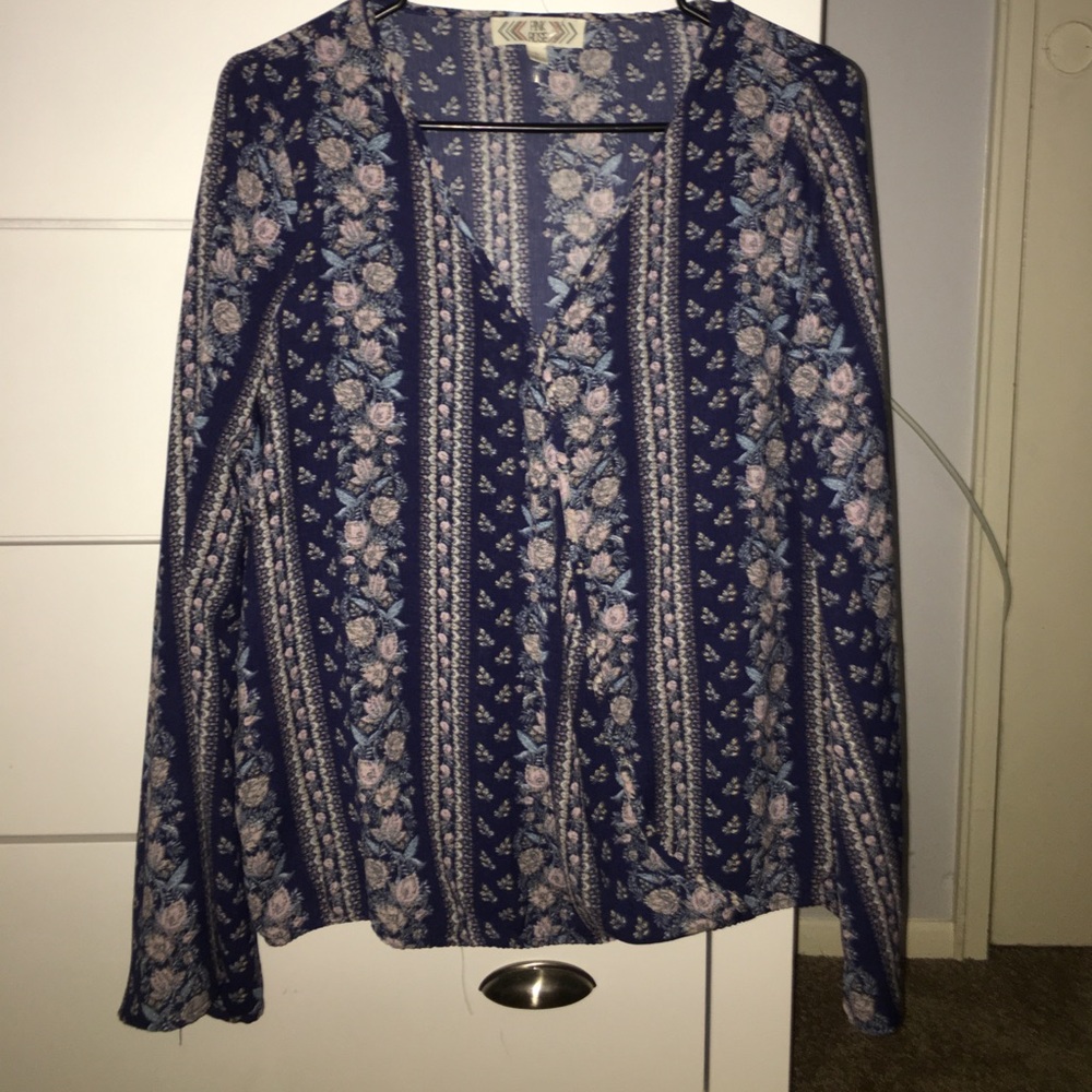 Floral pattern top