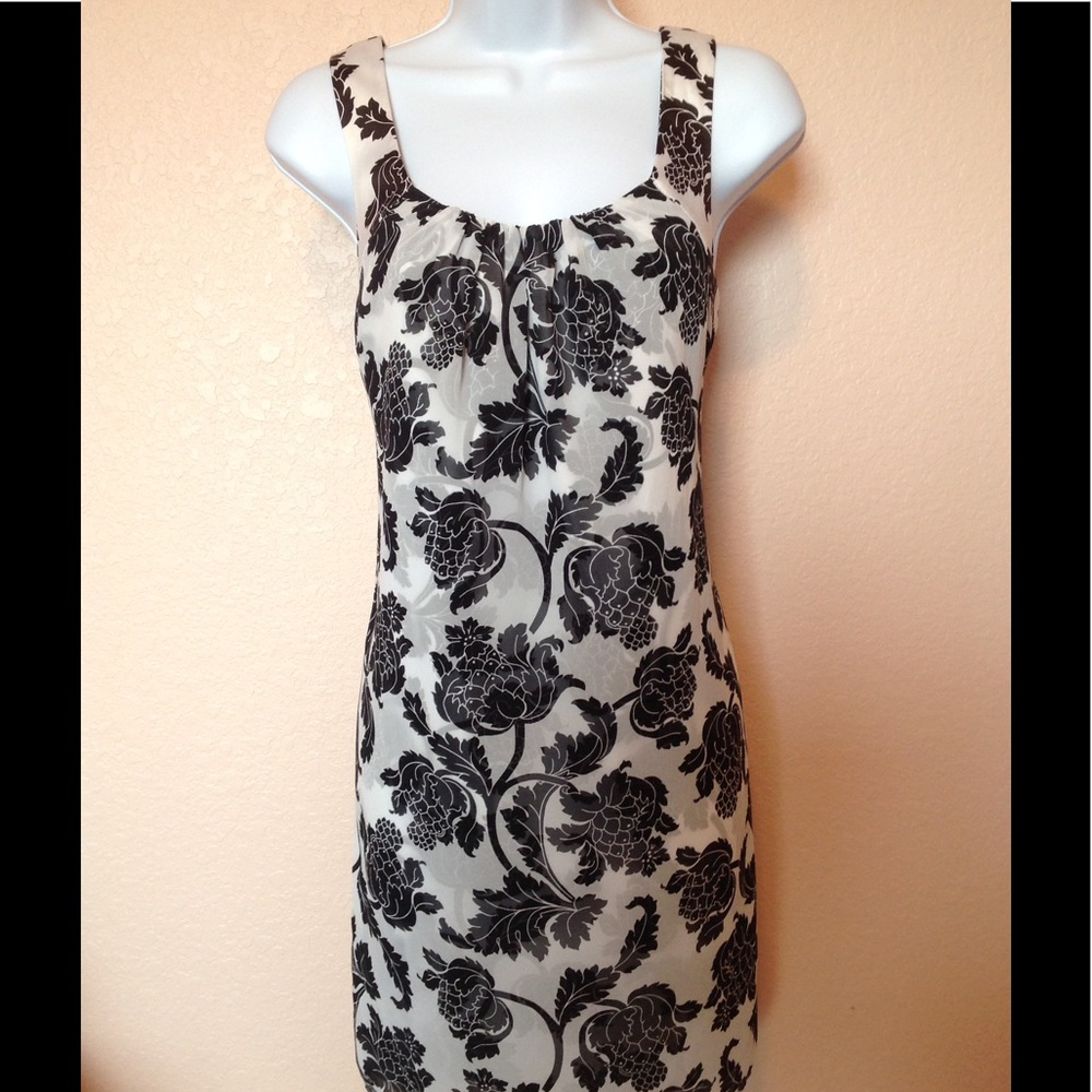White House Black Market Floral Sundress Size 0