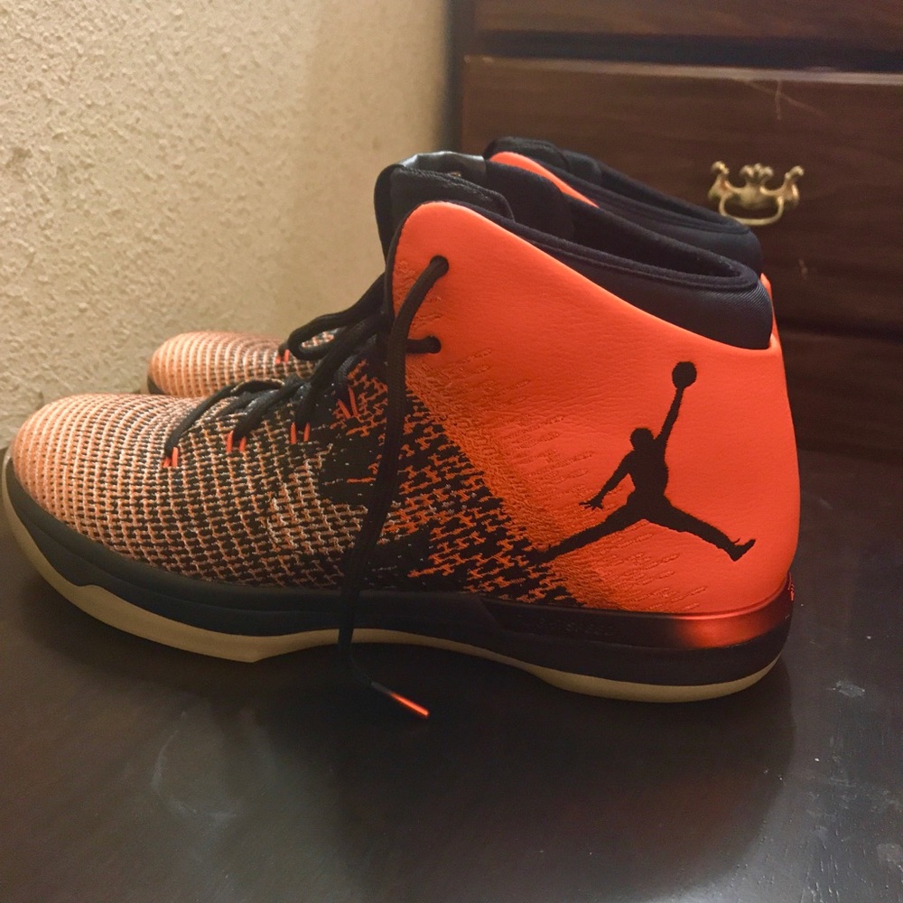 Jordan Sneakers