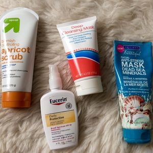 Skin care:exfoliador, cleansing masks, Moisturizer